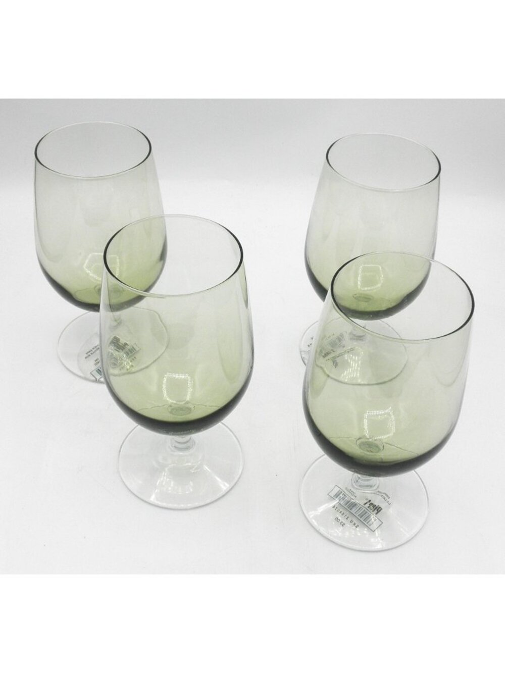 Pier 1 Pantiago Green Water Goblets 6.5 Inches Clear Stem Set of 4 P1CPANG